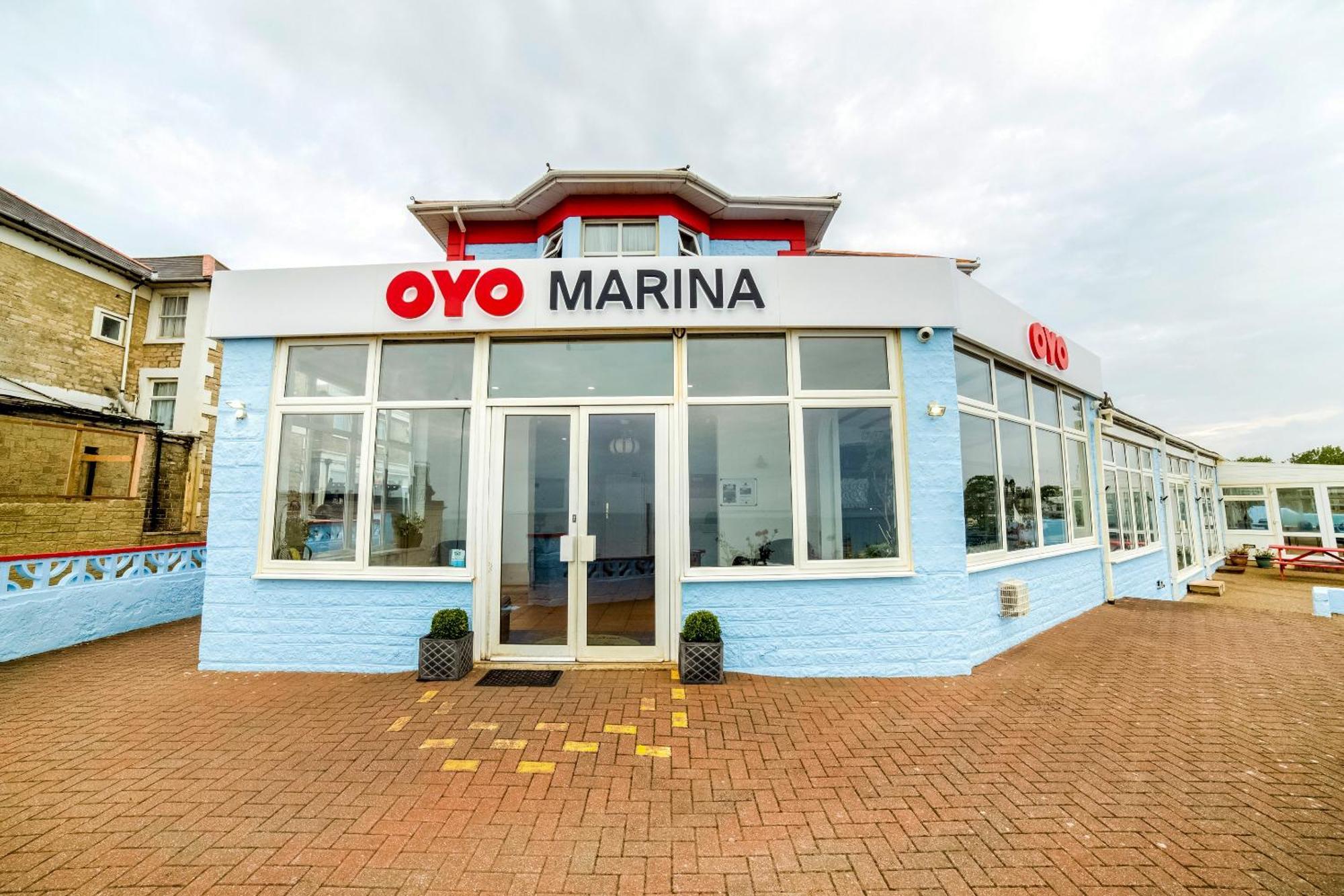 Marina Hotel Sandown Exterior photo